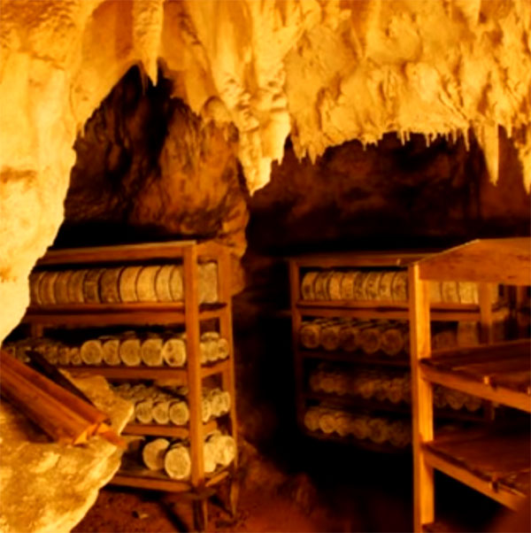 Cueva de maduración del queso Gamoneu